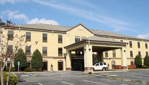 BILTMORE SUITES
