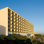 CLAMDIGGER INN