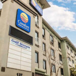 COMFORT INN & SUITES