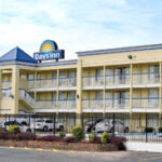 DAYS INN AIRPORT