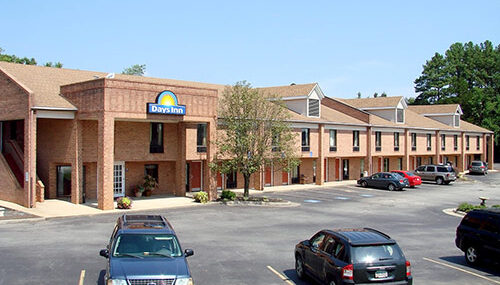 DAYS INN9