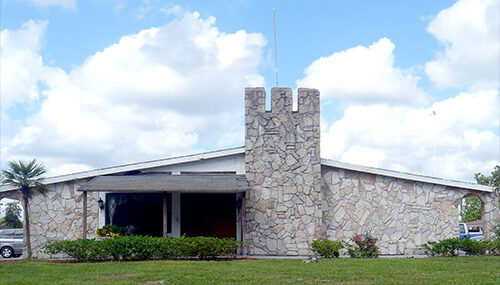 EXECUTIVE INN