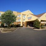 FAIRFIELD INN & SUITES