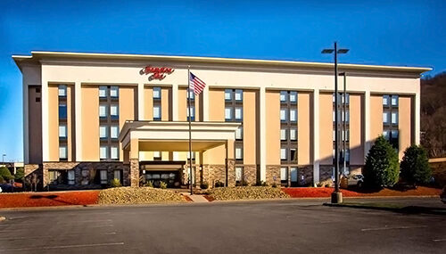 HAMPTON INN11
