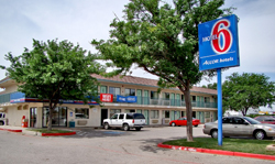 MOTEL 6 EAST
