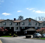 SUPER 8
