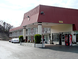 SUPER 8 I-81