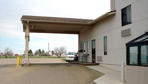SUPER 8 MOTEL1