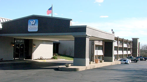 WINSTAY INN & SUITES