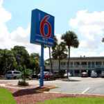 34MOTEL 6