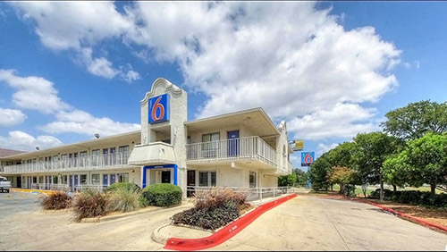 MOTEL 6 FIESTAMOTEL 6 FIESTA