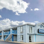 TRAVELODGE1